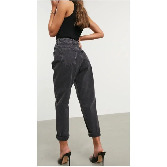 🆑Asos Design Petite Black High-Waisted Mom Jeans Size 26/28 - Picture 2 of 11